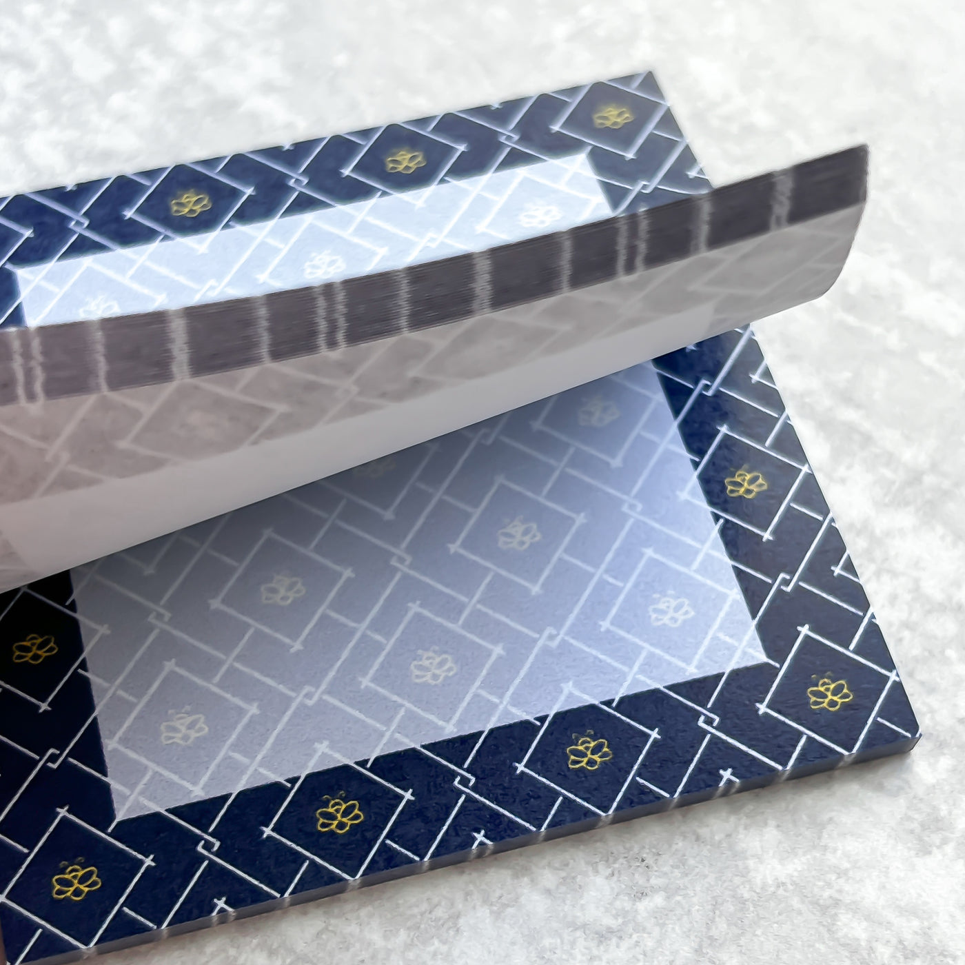 Write your daily notes on the colorful Midnight Bee sheets. These little notepads pair well with our Simpliday Paper notebooks and other stationery products.